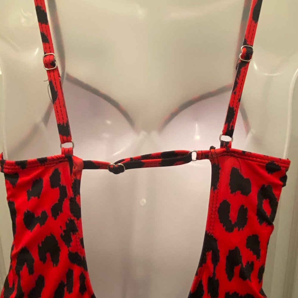 Leopard one piece bathing suit - Picture 4 of 6